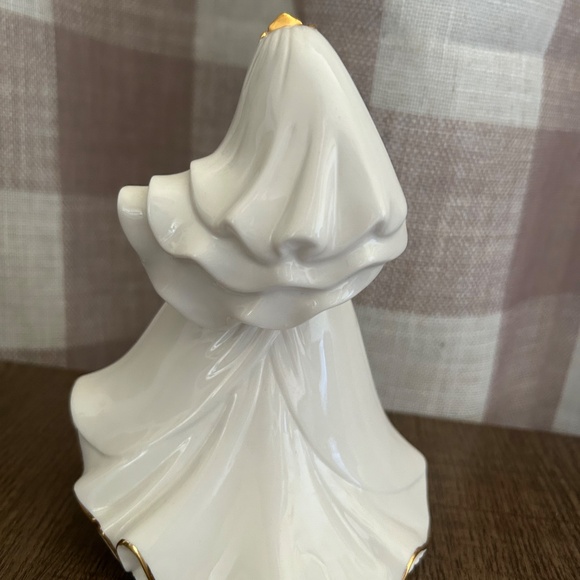 Bride Sleeping Beauty Disney 2006 Bradford Editions Collectible - Picture 2 of 4